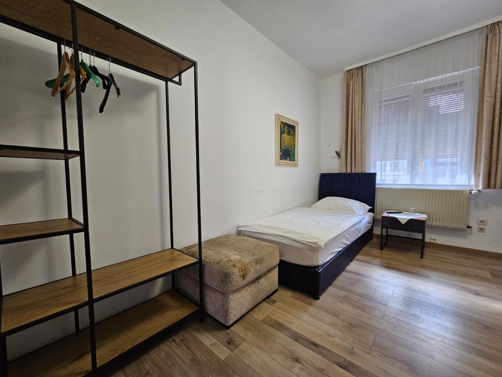 Hotel Haus Isenburg Neu-Isenburg Ngoại thất bức ảnh